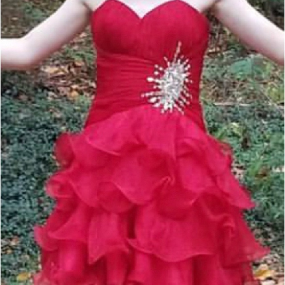 May Queen Silky Strapless Comfortable & Formal Red Rhinestone Short Dress Size 4